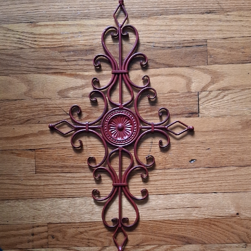 Elegant Red Metal Wall Decor